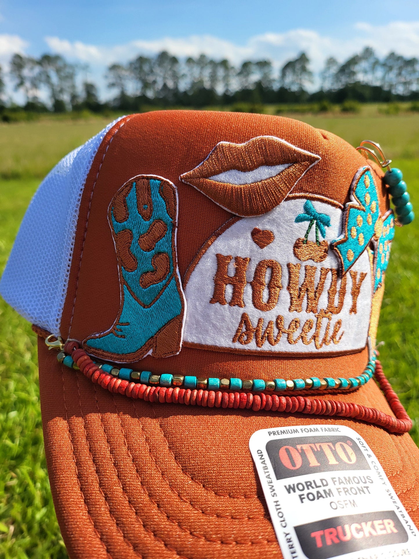 Howdy Sweetie embroidered iron-on patch set. Set of 5.